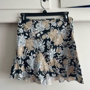 Floral Patterned Skirt in Black and Cream